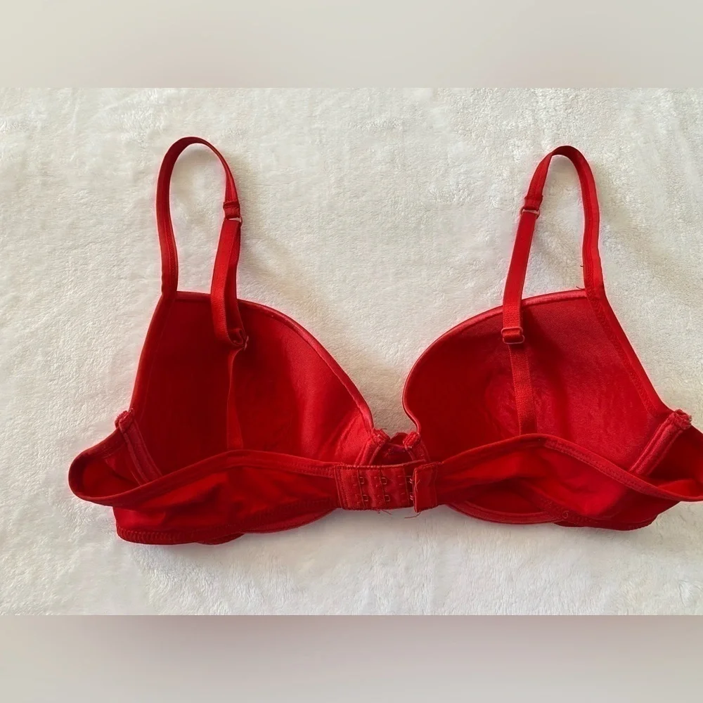 Rampage Red Bra Size 36 B‎